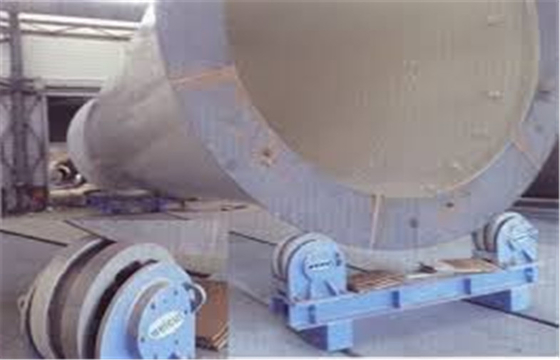 Machine de soudure 100T de rotateur de tuyau conventionnel pour la peinture de Polonais de tour de vent